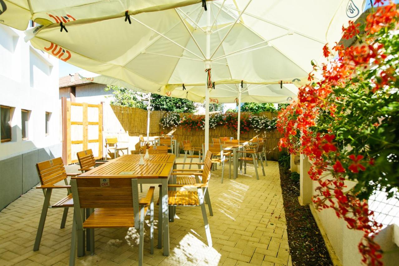 Casa Del Sole Hotell Alba Iulia Eksteriør bilde
