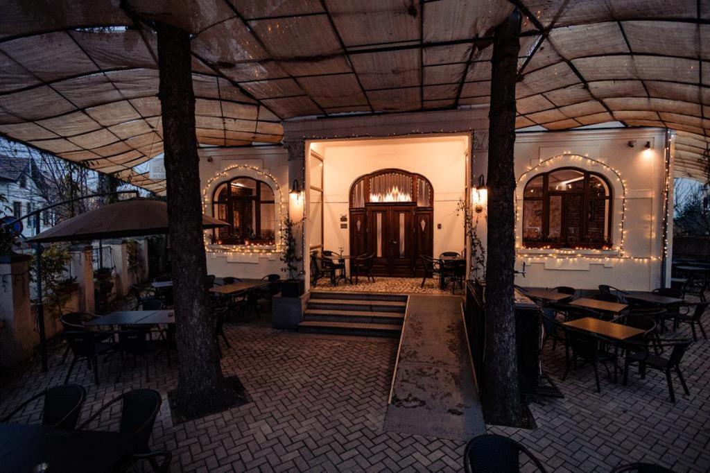Casa Del Sole Hotell Alba Iulia Eksteriør bilde
